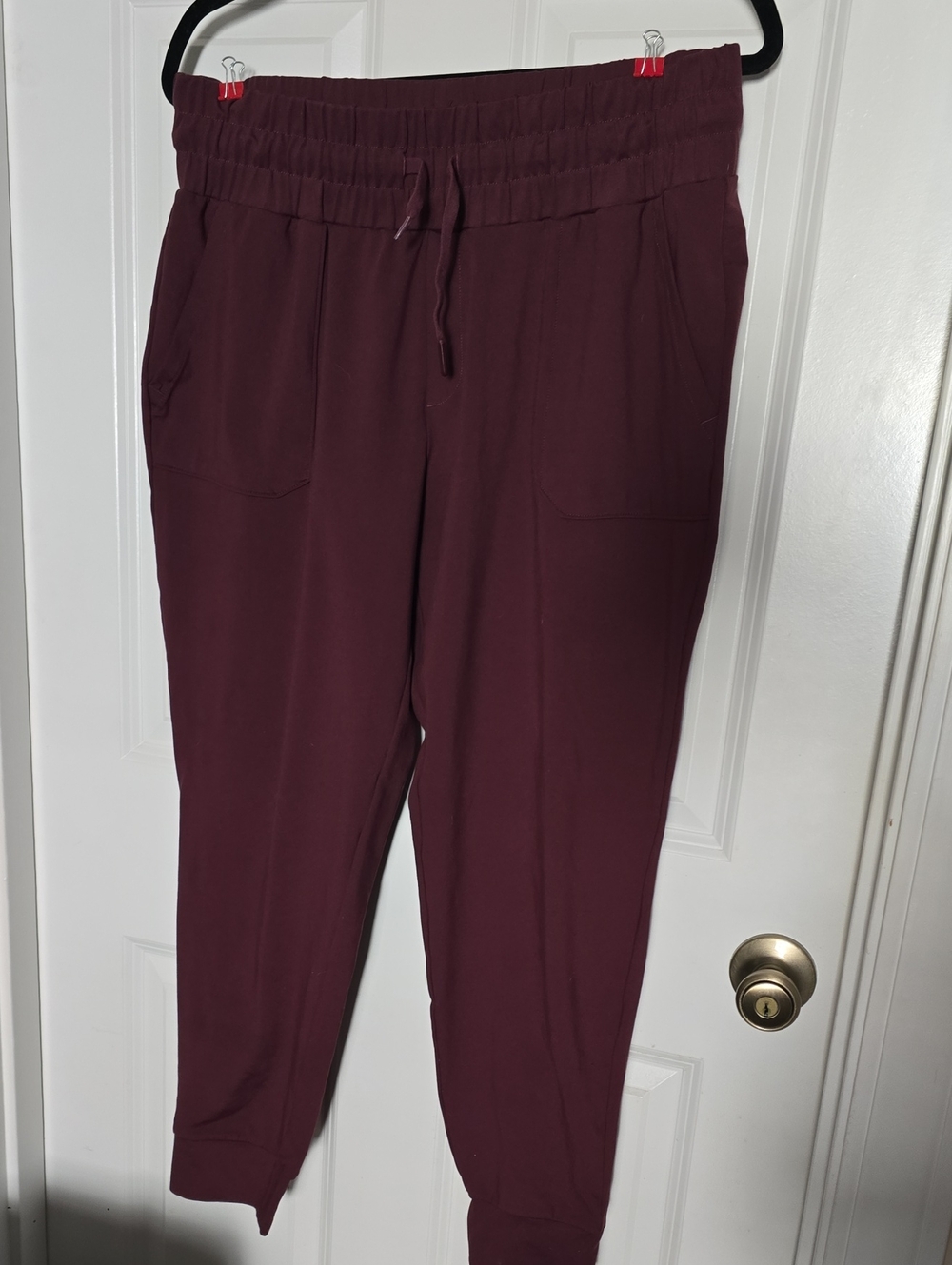 Mondetta Women's Drawstring Track Joggers in Burgundy Wine